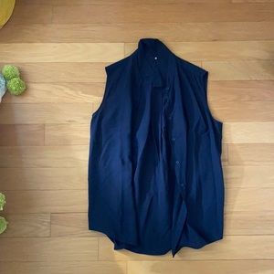 Uniqlo sleeveless button down